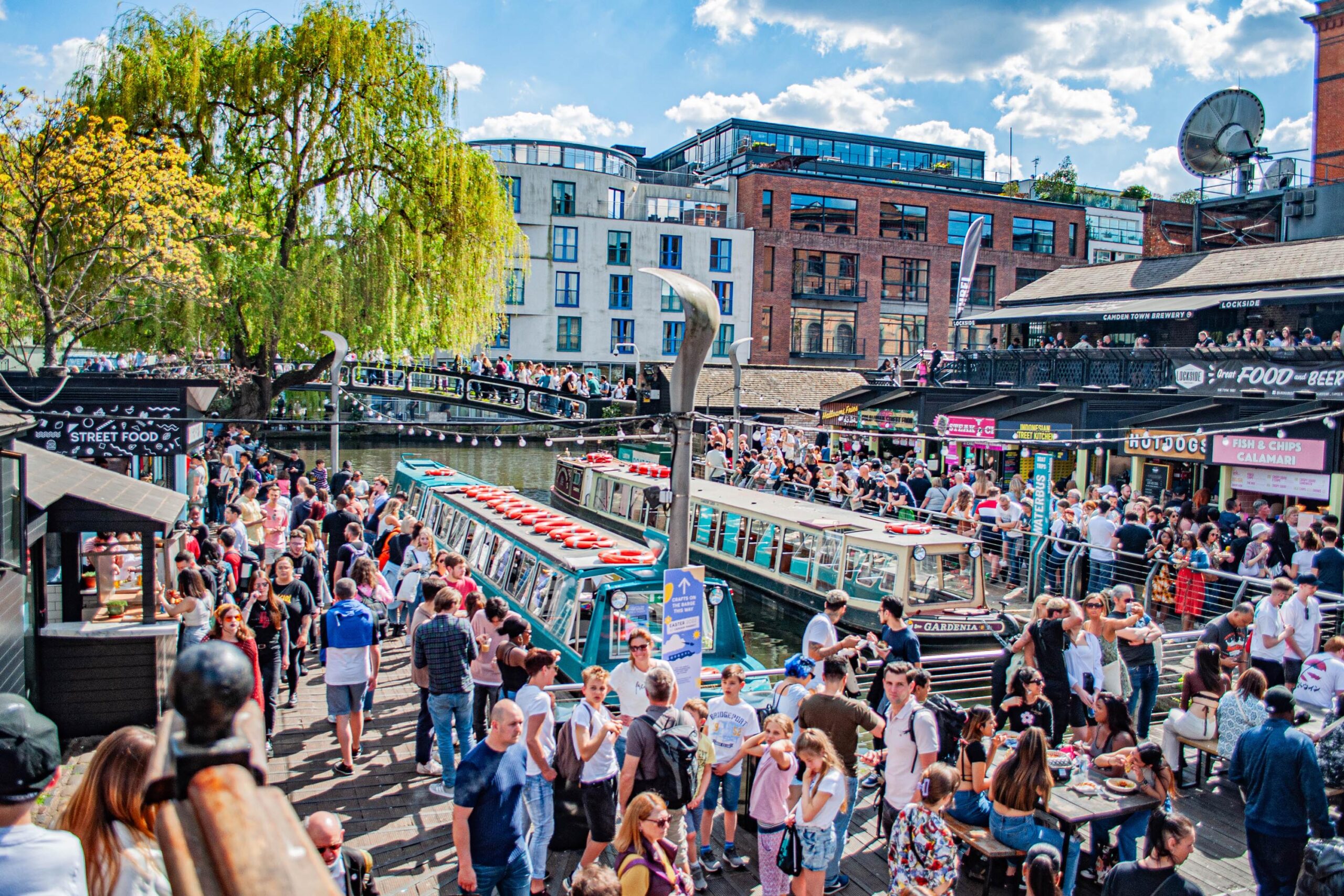 Camden Market : Un Mélange Éclectique de Saveurs